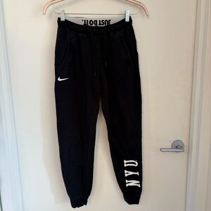 Nike Women’s NYU New York University Black Sweatpant Joggers
